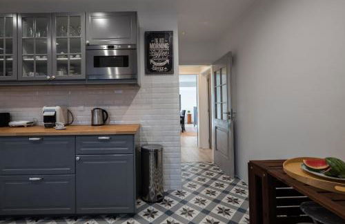 BeGuest Sun & Pool House - Photo 37