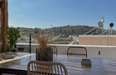 Sonia`s luxury apartment with jacuzzi - Photo 42