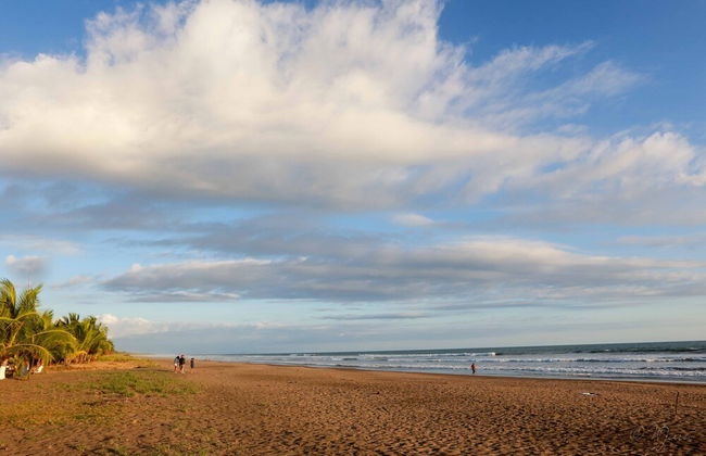 2 Comfortable New Villas Near Pacific, Private Pool With Waterfall! - Photo 39