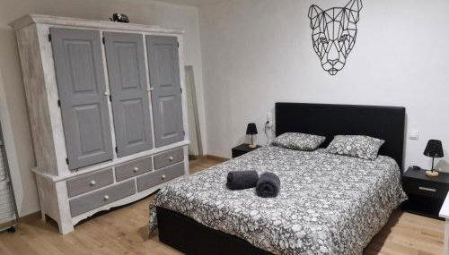 Llucia - Foto 1, wardrobe
