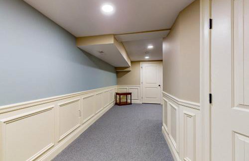 Nurse-Ready Studio Retreat! 2 Mi to Dtwn Holyoke - Foto 17