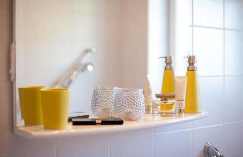 Two Bedroom Apartment with Sea View & Balcony - Foto 32