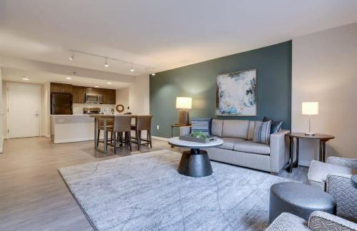 Sojourn Courtland Towers - Foto 1