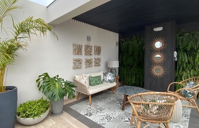 w Great 1BR With Balcony in Luxurious Building - Foto 19