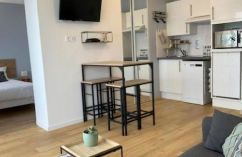 Bel appartement proche gare et centre-ville - Foto 11