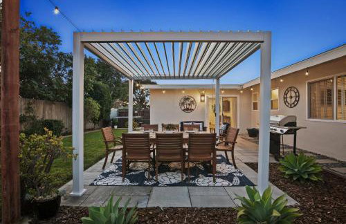 Family Oasis with Hot Tub and Dedicated Workspace - Foto 31