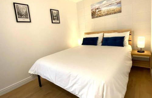 Redhill Town Centre Garden Flat - Foto 7