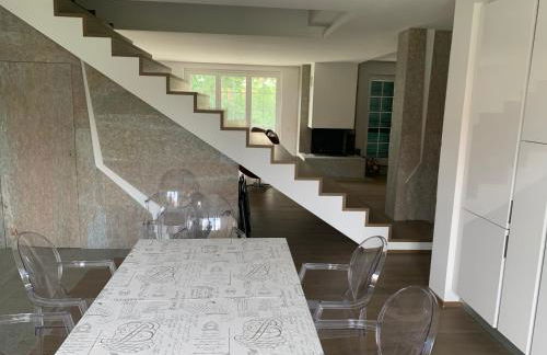 Ampio Appartamento con vista lago, sauna e camino Golf club Margara - Foto 24