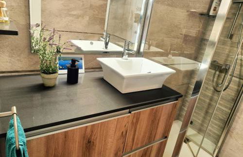 Cozy apartment with pool close to beach & nature - Foto 18