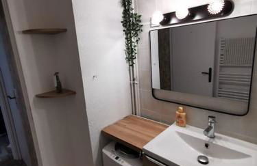 Les pins dans l'eau - Foto 24