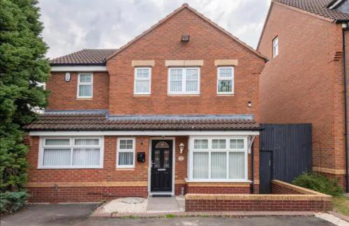 Marston 5 Bedroom Home With Parking Near HS2 & NEC & BHX - Foto 32