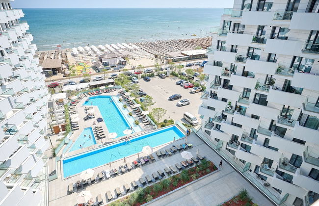 ALEZZI INFINITY RESORT & SPA - Foto 18