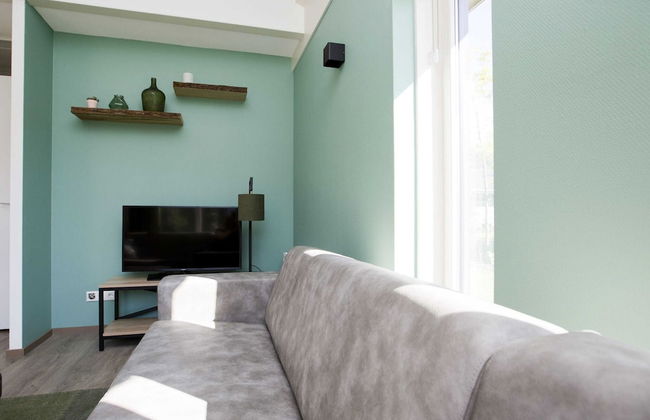 Attractive Bungalow with Covered Terrace near Veluwe - Photo 9