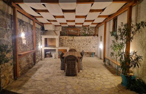 Holiday house with a swimming pool - Villa Melavita - Foto 18