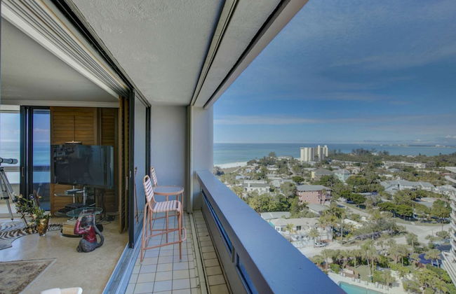 Terrace on Ocean - 3 - Photo 13