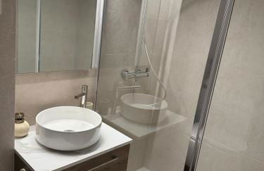 Le Balcon petit extérieur Idéal familles & couples à 10 min Disneyland Paris avec lit Queen size & parking privé - Foto 23