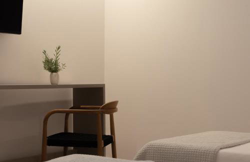 Amalthia Villa, Heated Pool & Walk to the Beach, By ThinkVilla - Photo 51