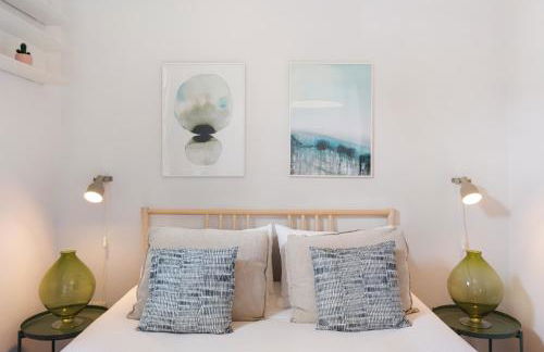 Clapham South Surprise - Photo 2