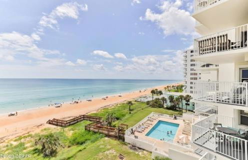 Quiet direct oceanfront 2 bed 2 bath condo w/pool - Foto 4