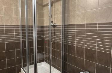 Alexandra's Superior Apartments - Photo 18