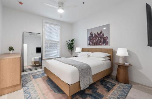 The Continental, powered by Placemakr - Downtown - Market Square - Foto 108