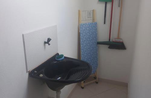 hospedagemsaopedro apartamento com garagem a 13 km de Cabo frio 22 km de arraial do cabo - Foto 28