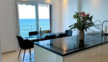 Horizonte 1 Cosy apartment with incredible sea view at first line of Fuengirola Beach - Foto 5, stove