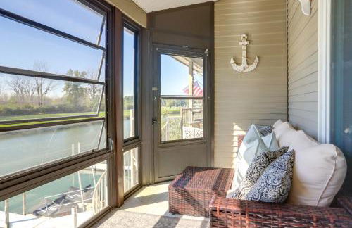 Charming Condo on Lake Erie with Community Pool - Foto 3