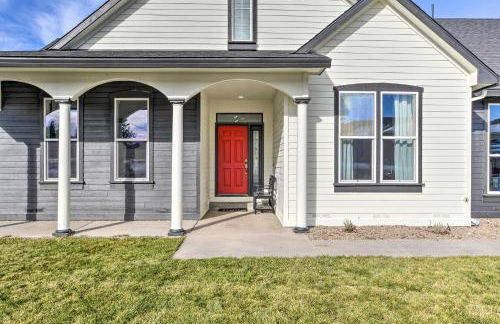 Alluring Home with Fire Pit Less Than half Mi to OIT! - Foto 31