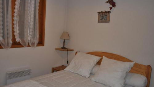 Appartement cosy proche des pistes avec balcon et parking - FR-1-693-47 - Foto 4