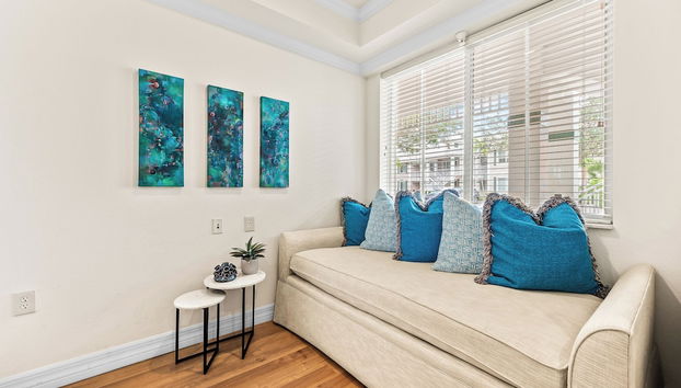 Catina Vacation Rental: Bright 2-BR Condo with Lake Views. Located in Lely Resort with Pool, Hot Tub, and Golf Access. Ideal for Golfers and Beachgoers, Minutes from Naples and Marco Island - Foto 3, Lobby