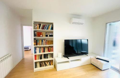 Alojamiento Entero Junto Ifema y Aeropuerto - Foto 4