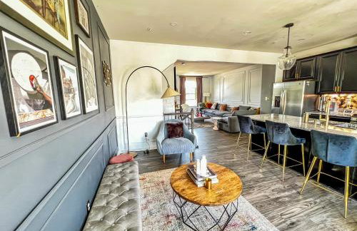 Lux Townhome Free Parking 12 min to BWI - Foto 9