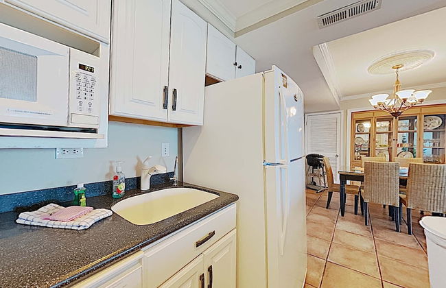 Sabine Yacht & Racquet by Southern Vacation Rentals - Foto 27