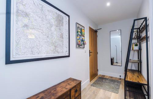 Rock Mill - Superior Apartment with Private Patio - Foto 25