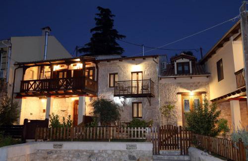 Matzanas House - Photo 20