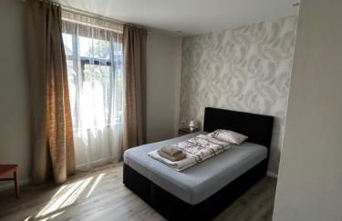 Schöne 2 Zimmer Ferienwohnung mit WLAN Direkt an der Autobahn - Foto 3