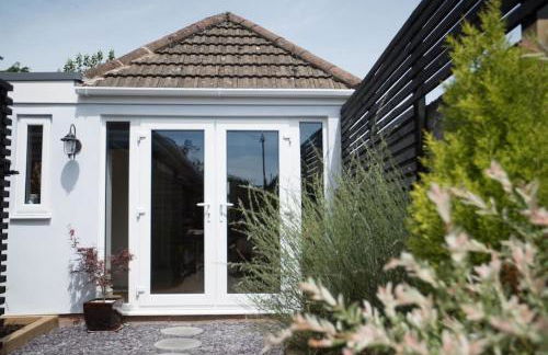 Cwtch, cozy studio, private, separate entrance. - Photo 16