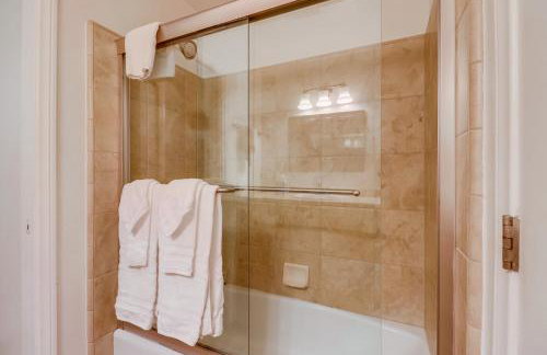 Beach Oasis - Rooftop, Steps2Sand and Water Views - Foto 12