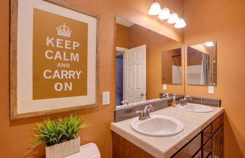 Single-Story San Bernardino Home with Valley Views! - Foto 14