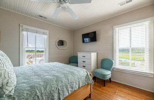 Sawyers Lodge - Historic Soundfront Home, Pool, Hot Tub, Boat Launch, Kayaks, Pets OK, Flex Stays - Foto 48