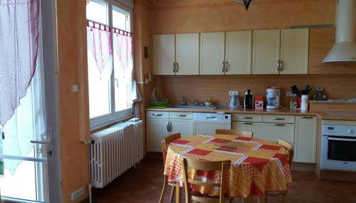 Gîte "les hortensias" au coeur de Lacaune - Foto 4