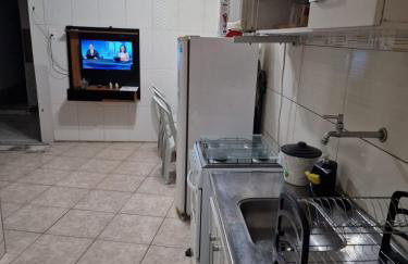 FLAT CENTRAL- Ar-Condicionado-Estacionamento - Foto 7