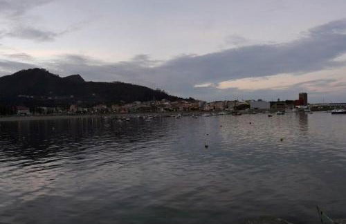 1ª LÍNEA DE PLAYA, VISTAS AL MAR Y MUY CÉNTRICO. - Foto 46