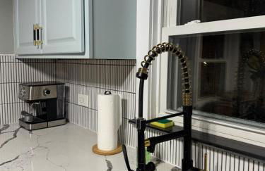 Staten Luxe, Modern Stay Close to NJ, NYC and Brooklyn! - Foto 47