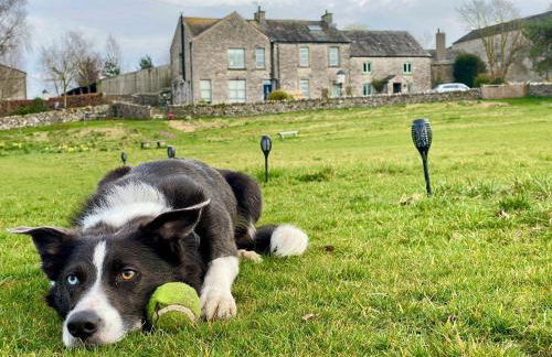The Coach House, Yealand Redmayne perfect for a family in a rural setting, bring your dogs and horse - Photo 23