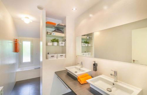 Espectacular casa de diseño con piscina en Navarra - Foto 33