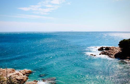 Maravilloso ático en primera línea del mar - Foto 2