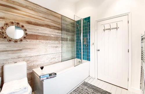 Spinney's Boathouse by The Suffolk Cottage Collection - Foto 15