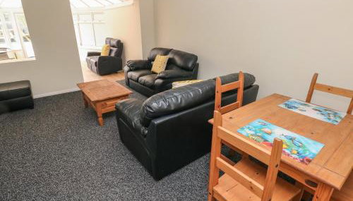 21 Heol Gylfinir - Foto 3